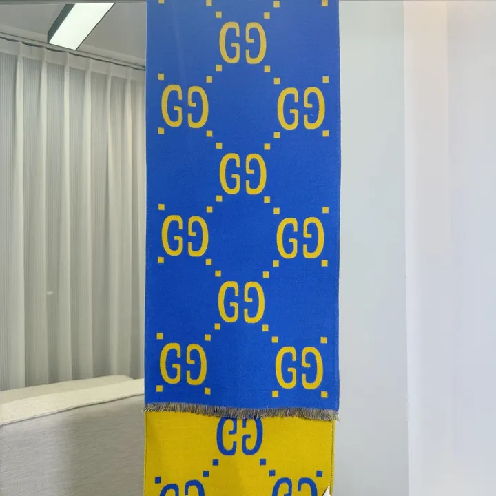 スーパーコピー グッチ マフラー