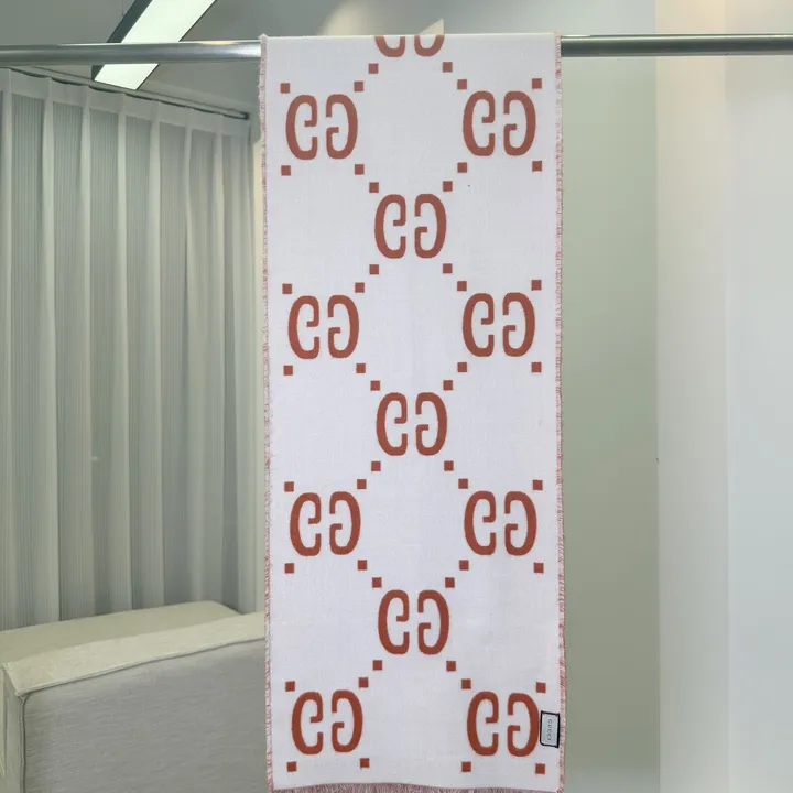 スーパーコピー グッチ マフラー