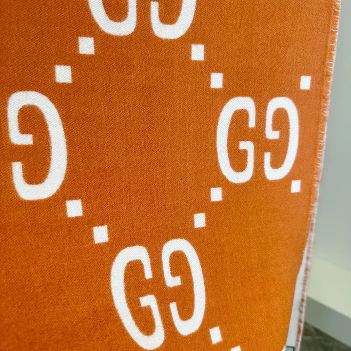 スーパーコピー グッチ マフラー