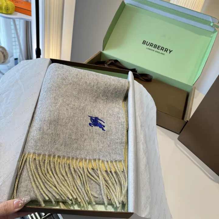 スーパーコピー バーバリー ス マフラー