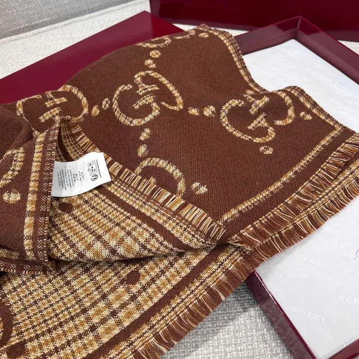 スーパーコピー グッチ マフラー