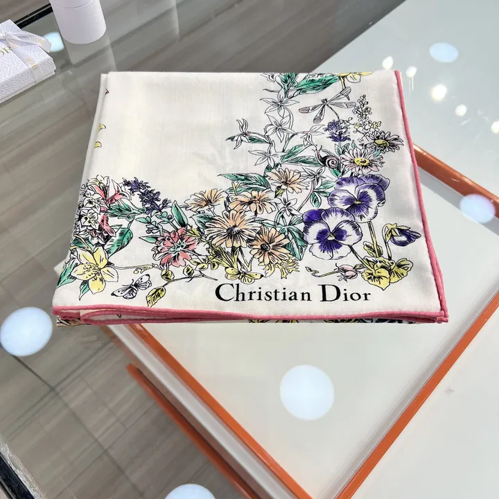 スーパーコピー ディオール マフラー