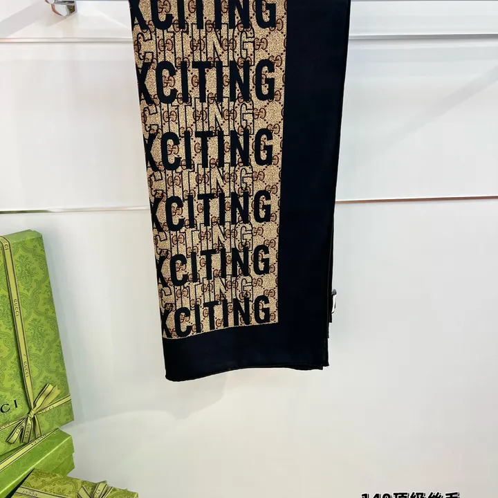 スーパーコピー グッチ マフラー