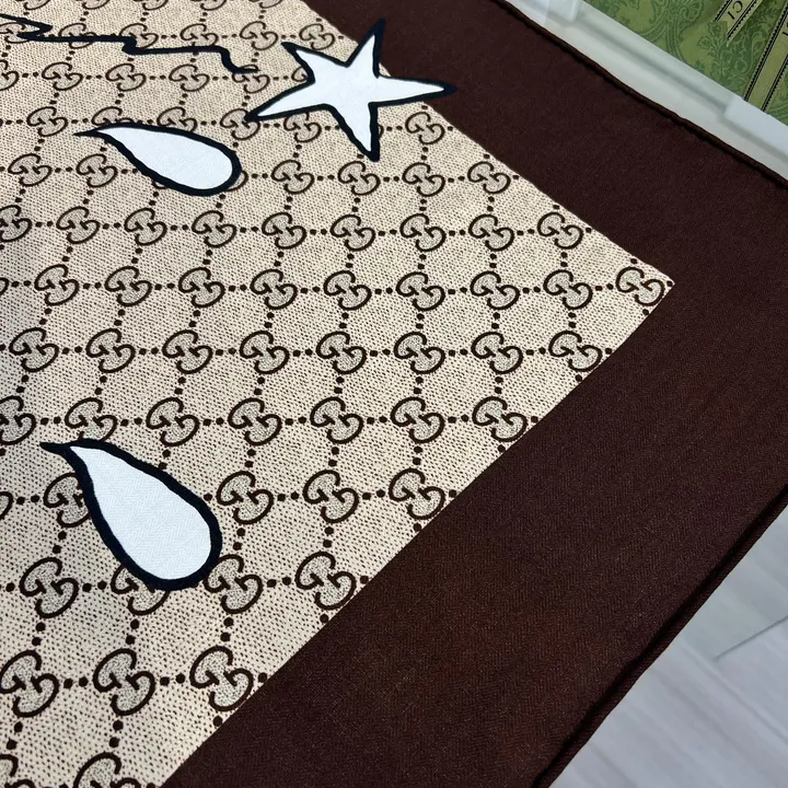 スーパーコピー グッチ マフラー