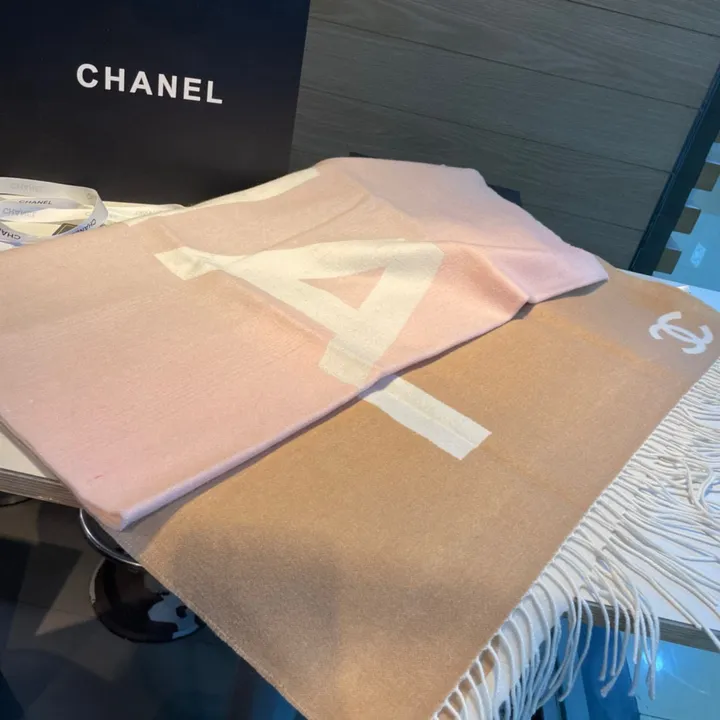 スーパーコピー シャネル マフラー