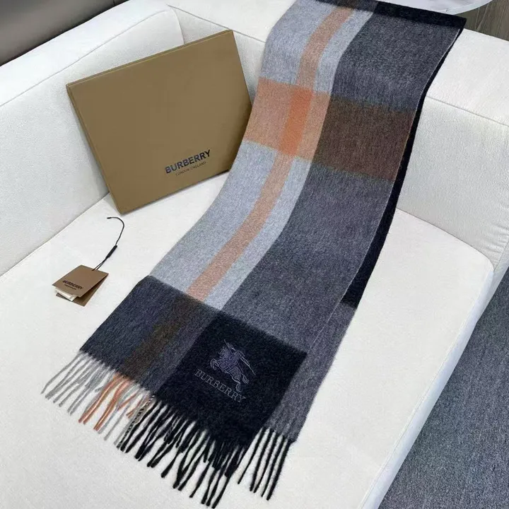 スーパーコピー バーバリー ス マフラー