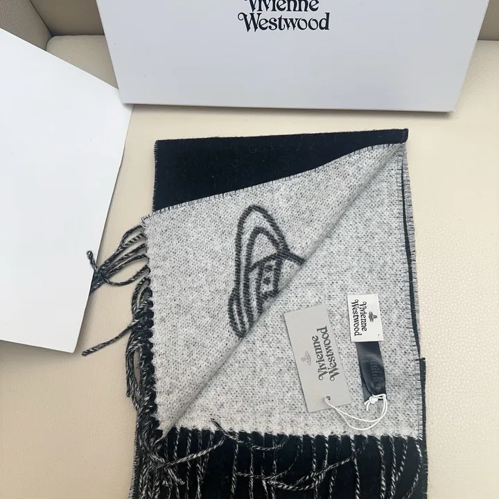 スーパーコピー ヴィヴィアン・ウエストウッド マフラー