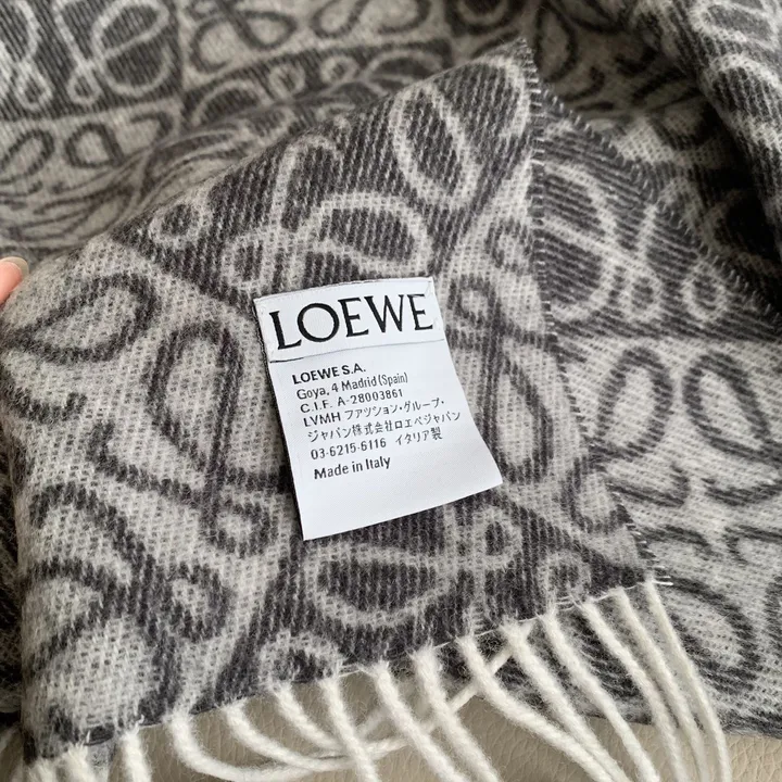 スーパーコピー ロエベ マフラー