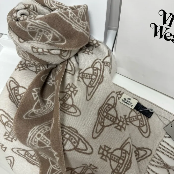 スーパーコピー ヴィヴィアン・ウエストウッド マフラー