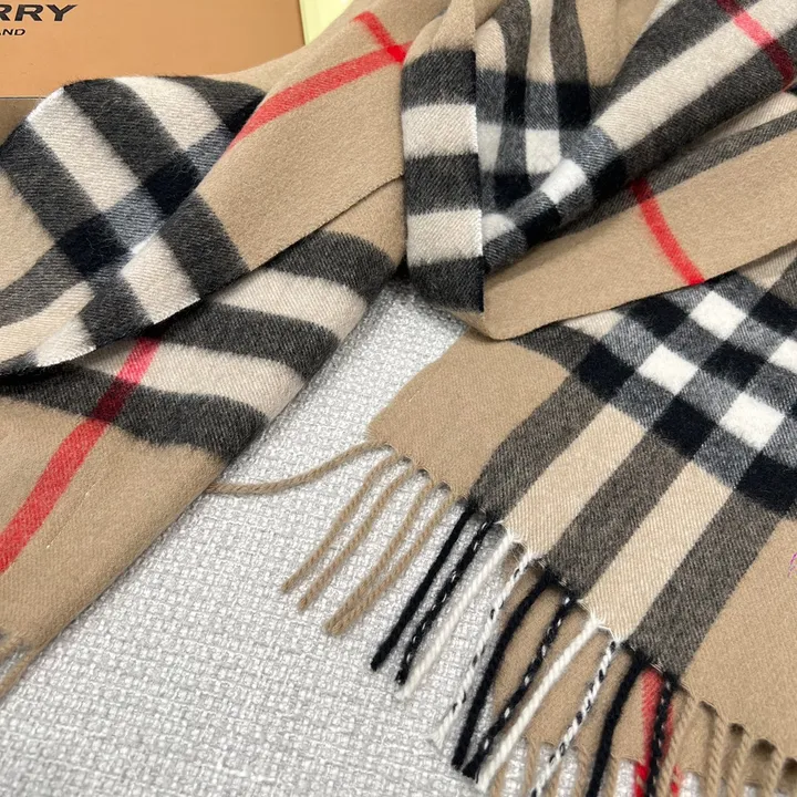 スーパーコピー バーバリー ス マフラー