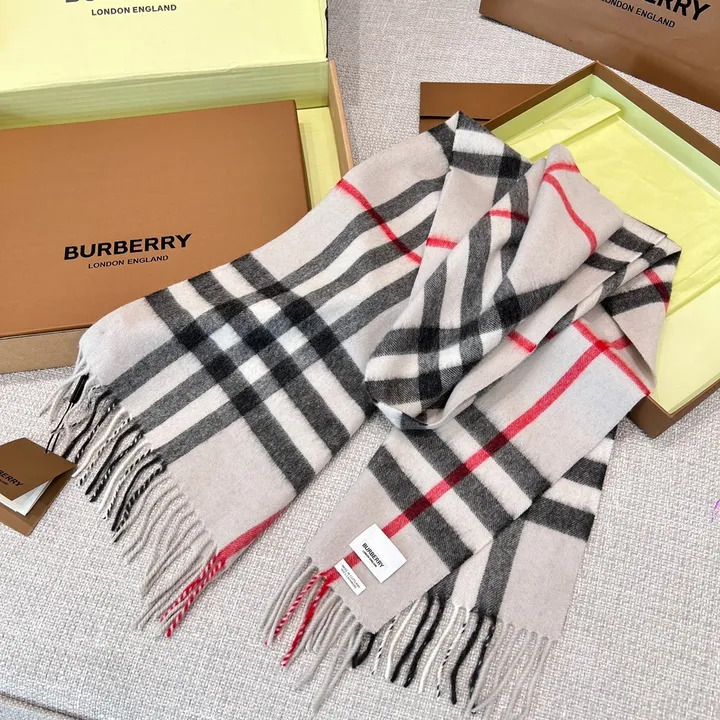 スーパーコピー バーバリー ス マフラー