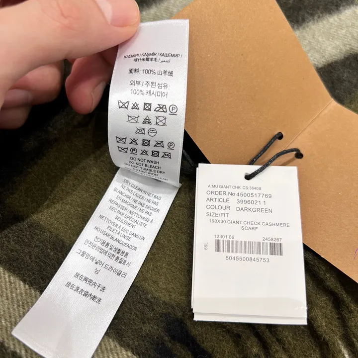 スーパーコピー バーバリー ス マフラー