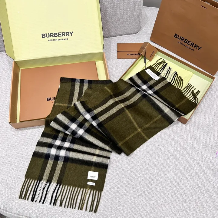 スーパーコピー バーバリー ス マフラー