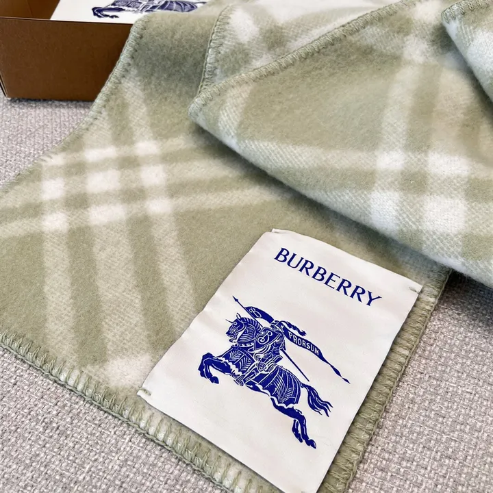 スーパーコピー バーバリー ス マフラー