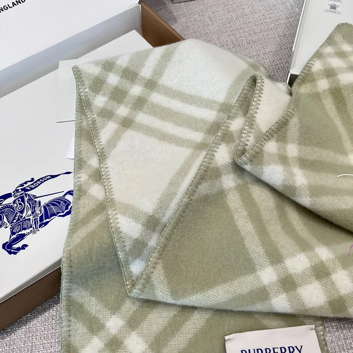 スーパーコピー バーバリー ス マフラー