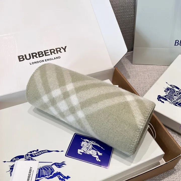 スーパーコピー バーバリー ス マフラー