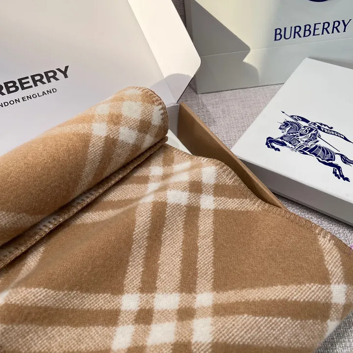 スーパーコピー バーバリー ス マフラー