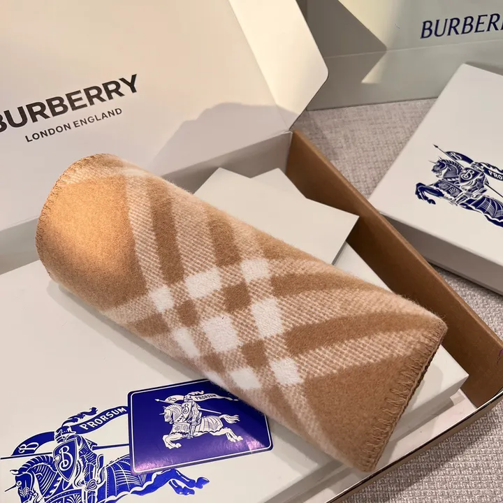 スーパーコピー バーバリー ス マフラー