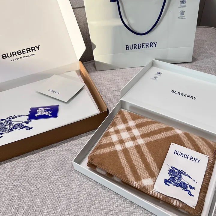 スーパーコピー バーバリー ス マフラー