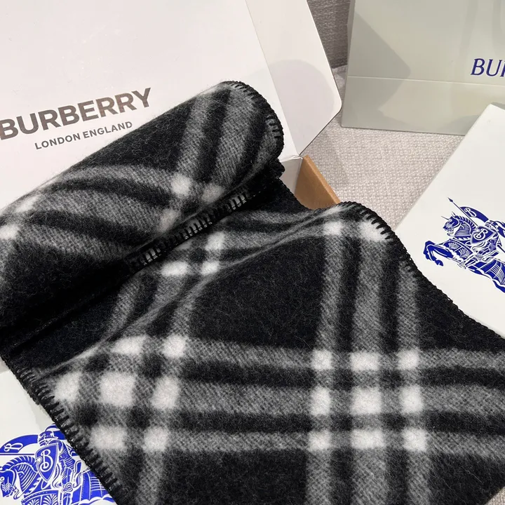 スーパーコピー バーバリー ス マフラー