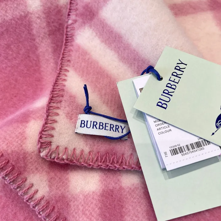 スーパーコピー バーバリー ス マフラー