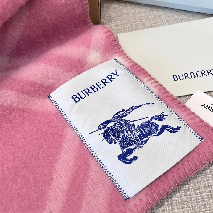 スーパーコピー バーバリー ス マフラー