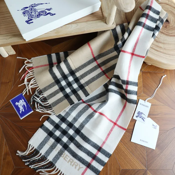 スーパーコピー バーバリー ス マフラー