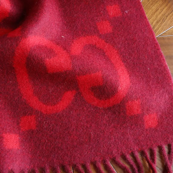 スーパーコピー グッチ マフラー