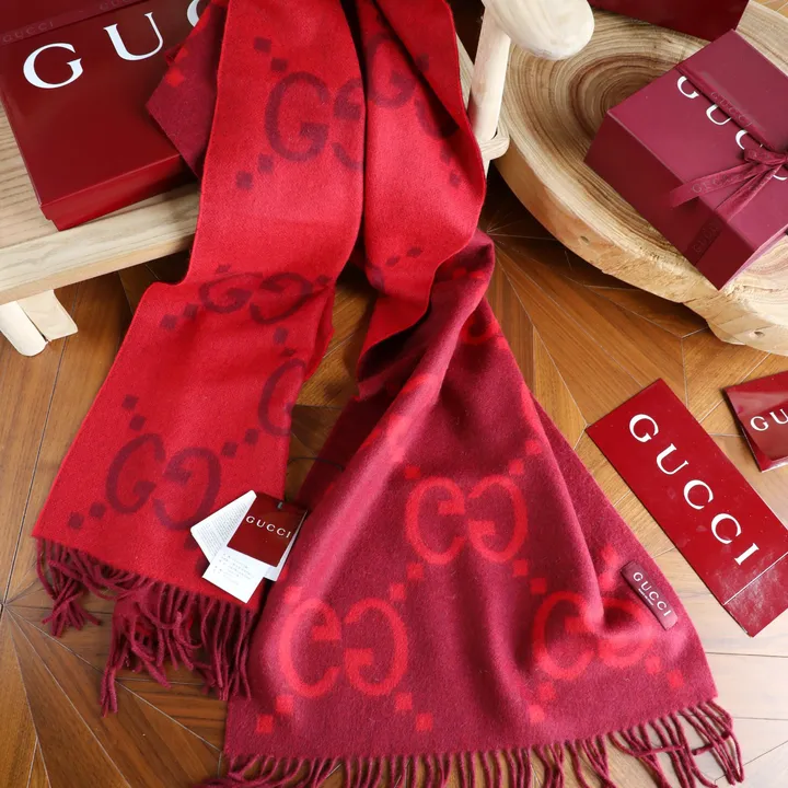 スーパーコピー グッチ マフラー