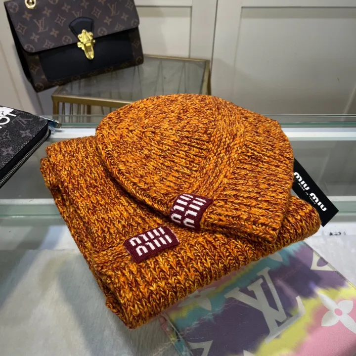 スーパーコピー ミュウミュウ マフラー