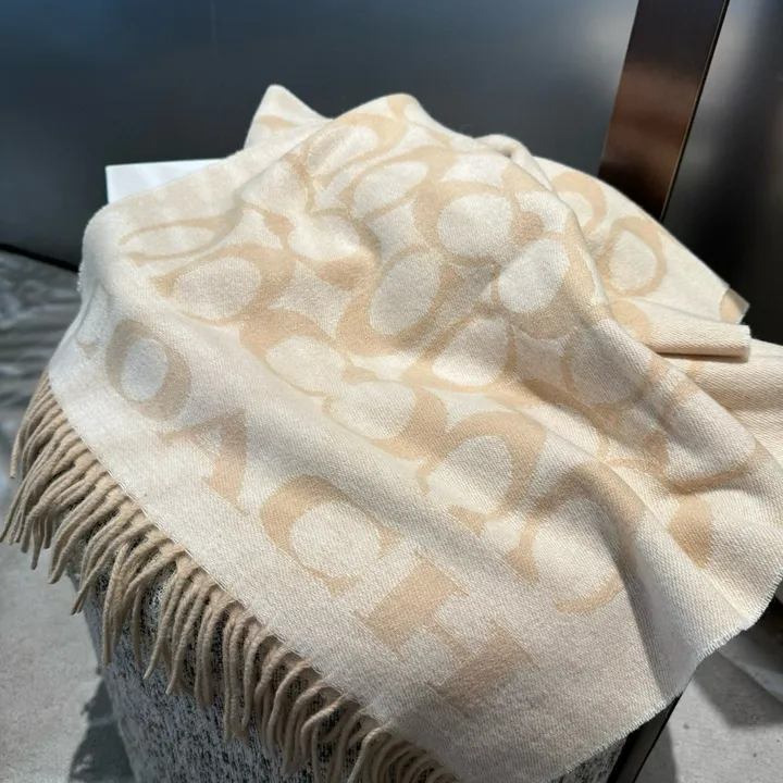 スーパーコピー コーチ マフラー