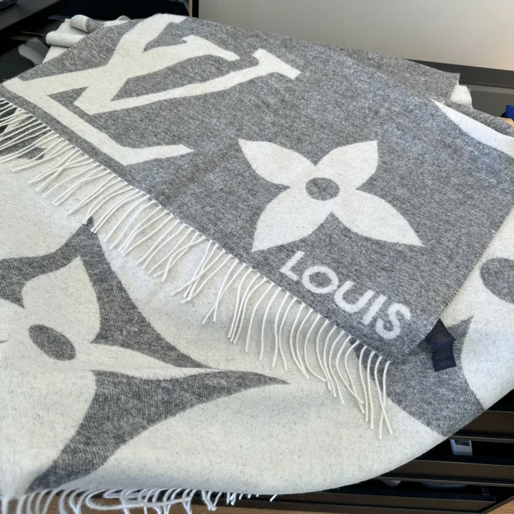 スーパーコピー ルイヴィトン マフラー