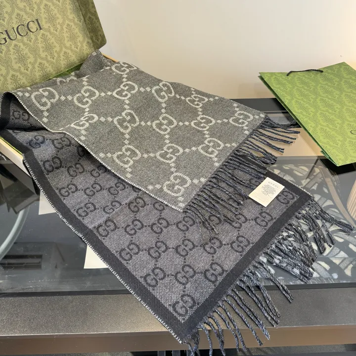 スーパーコピー ルイヴィトン マフラー