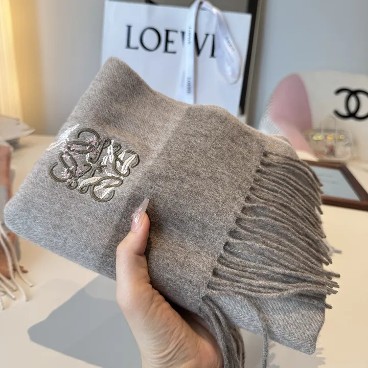 スーパーコピー ロエベ マフラー