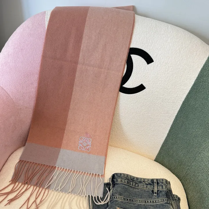 スーパーコピー ロエベ マフラー