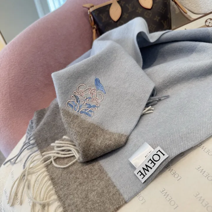 スーパーコピー ロエベ マフラー