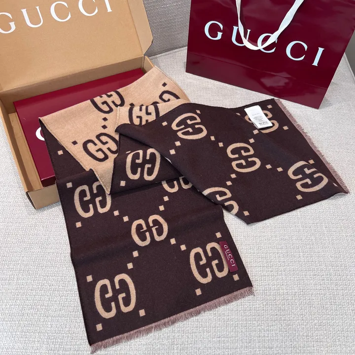 スーパーコピー グッチ マフラー