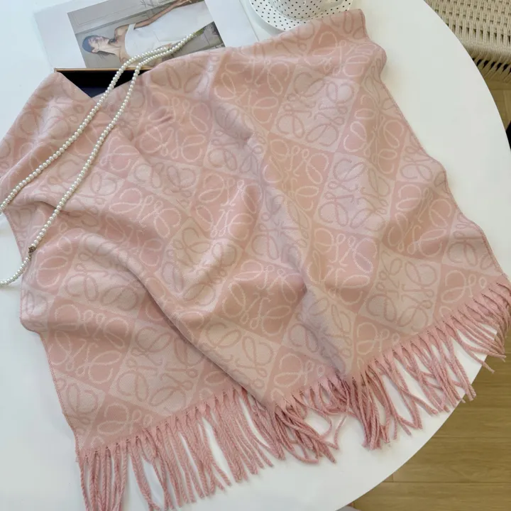 スーパーコピー ロエベ マフラー