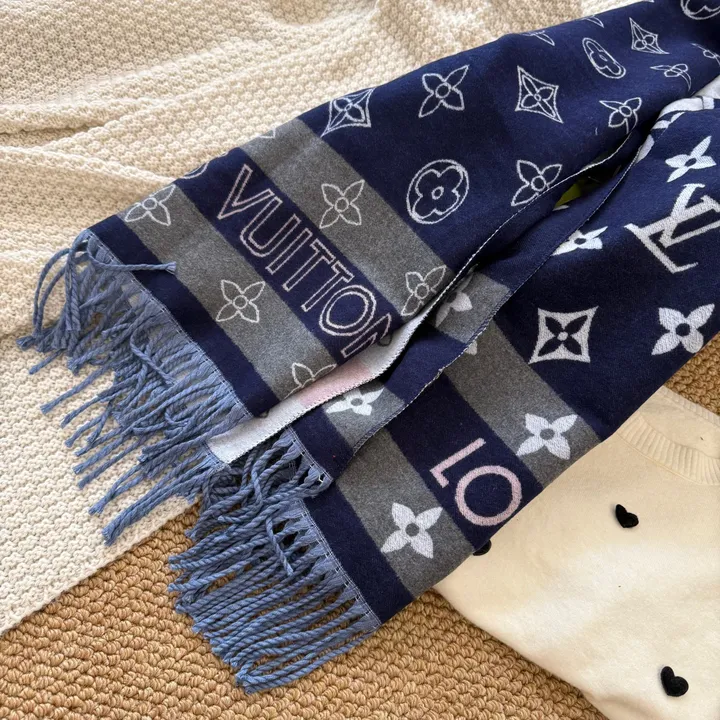 スーパーコピー ルイヴィトン マフラー