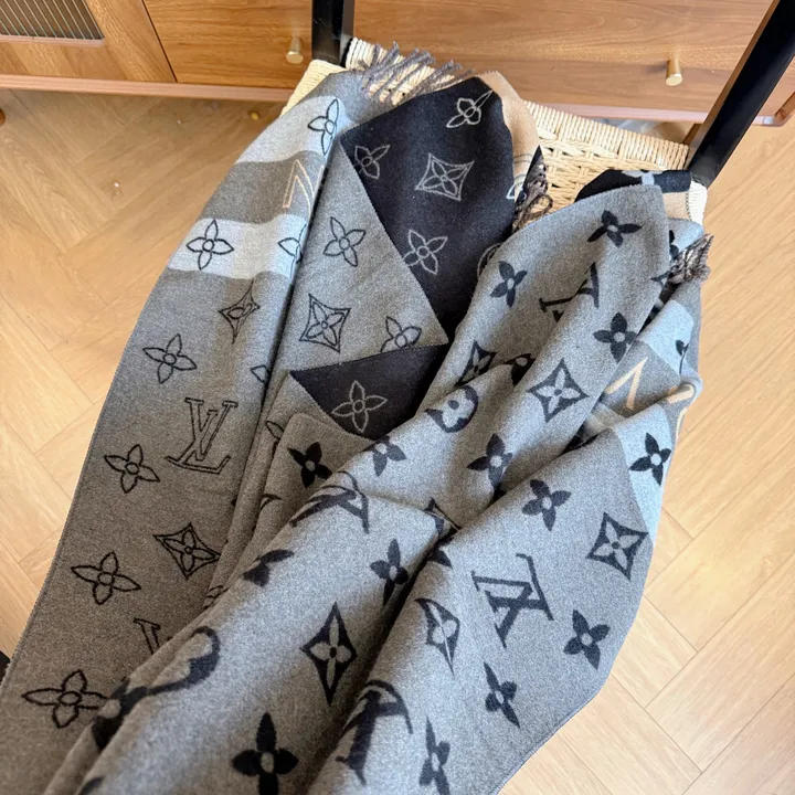 スーパーコピー ルイヴィトン マフラー