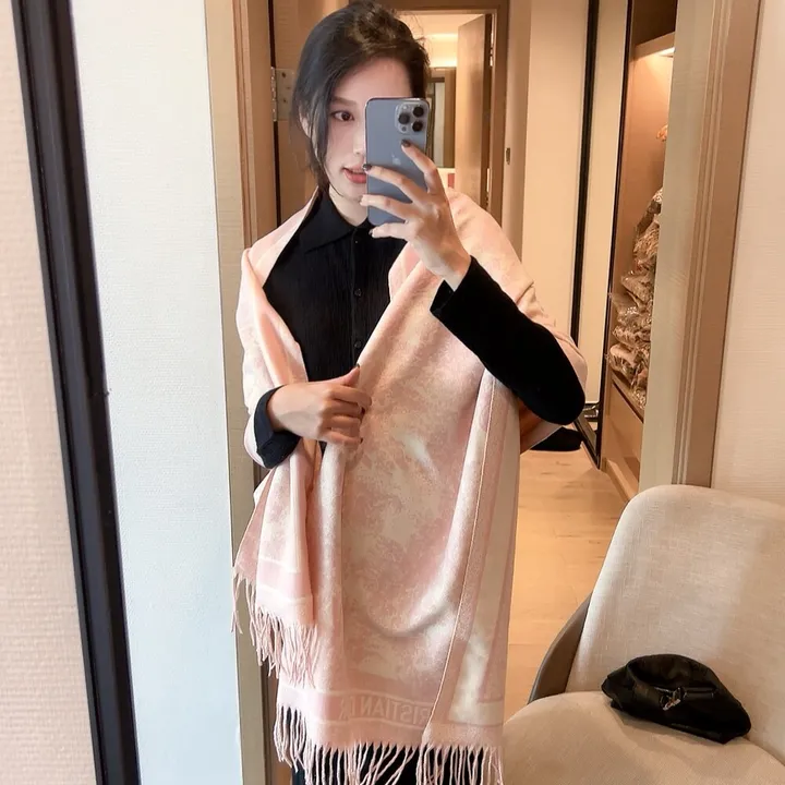 スーパーコピー グッチ マフラー