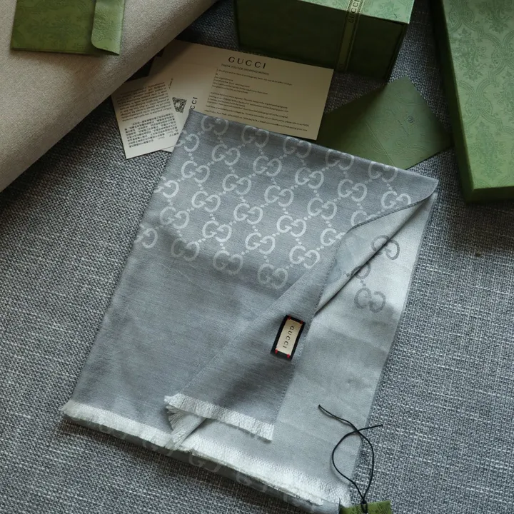 スーパーコピー グッチ マフラー