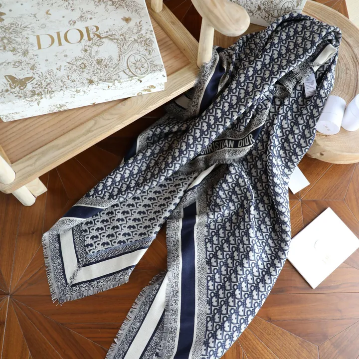 スーパーコピー ディオール マフラー