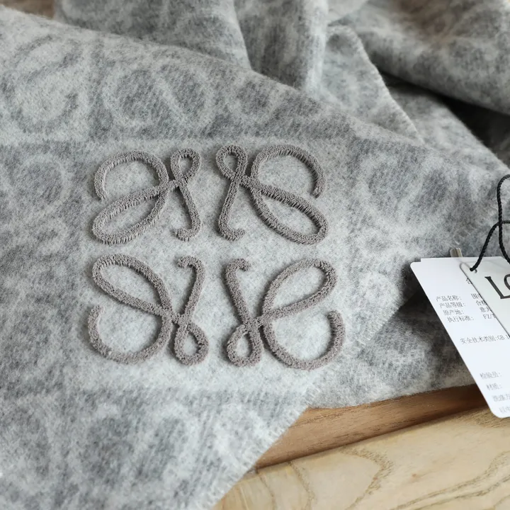 スーパーコピー ロエベ マフラー