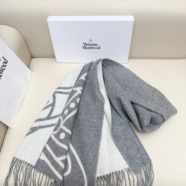 スーパーコピー ヴィヴィアン・ウエストウッド マフラー