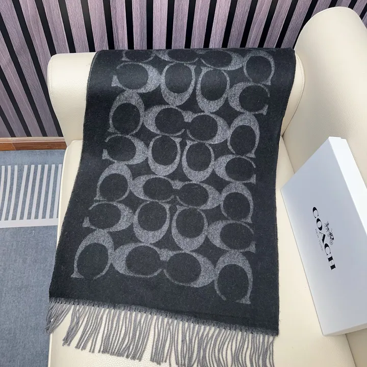 スーパーコピー コーチ マフラー