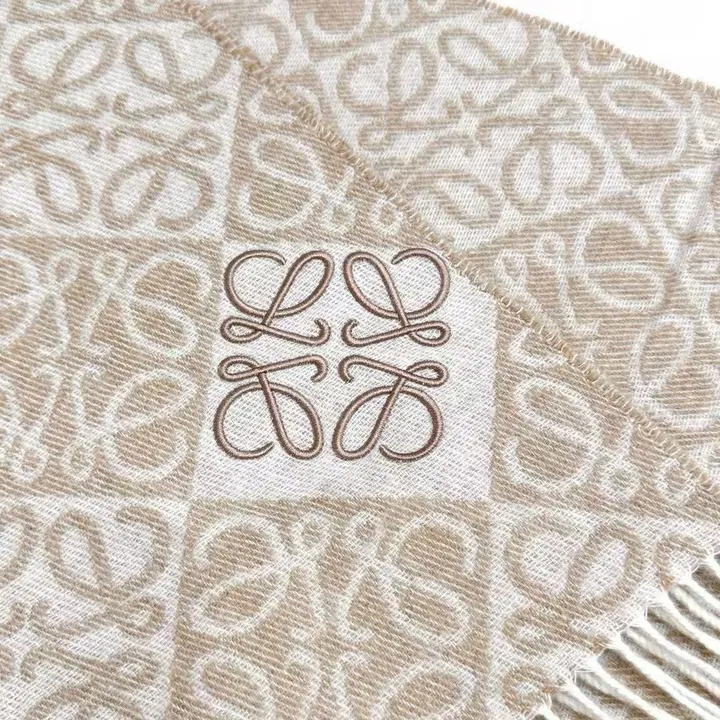 スーパーコピー ロエベ マフラー