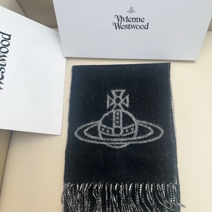 スーパーコピー ヴィヴィアン・ウエストウッド マフラー