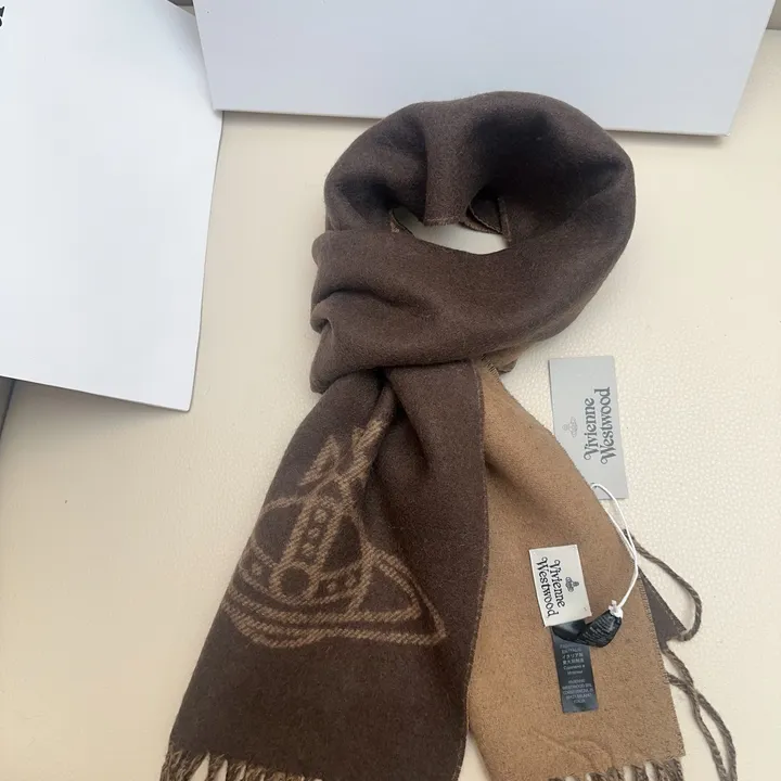 スーパーコピー ヴィヴィアン・ウエストウッド マフラー