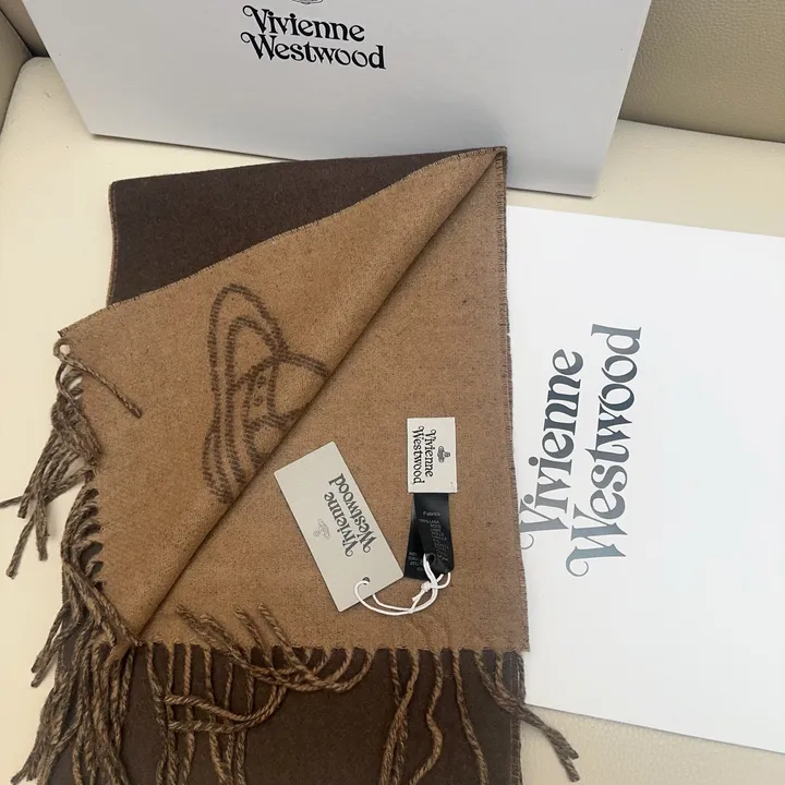 スーパーコピー ヴィヴィアン・ウエストウッド マフラー